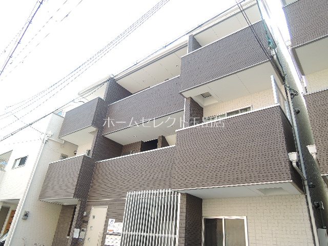 ピークショア玉出駅前 外観