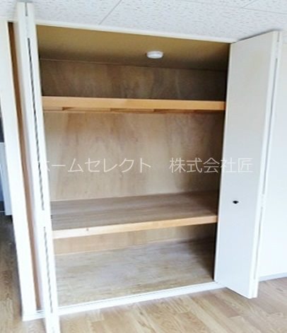 サングリーン住之江 収納