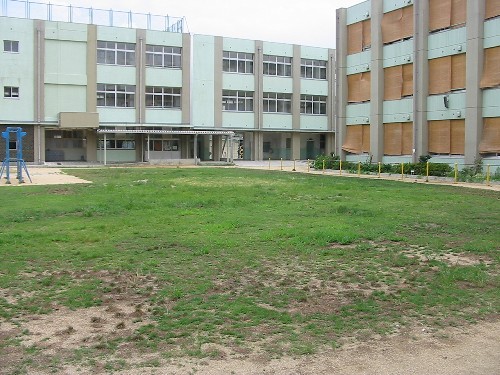 アーサー住之江 小学校