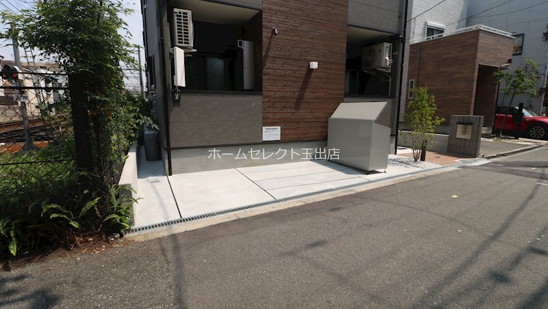 プレデンシア上住吉 駐車場