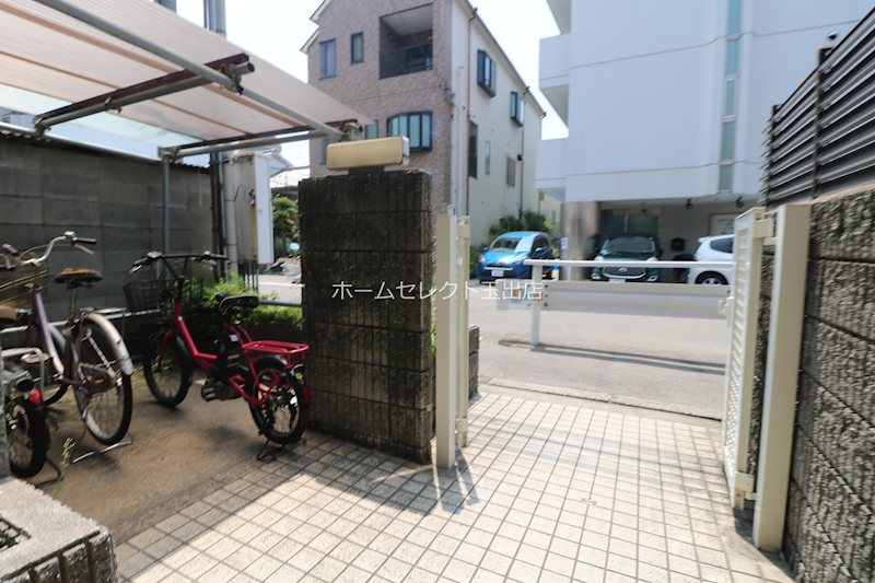 ライフ遠里小野 エントランス