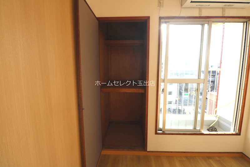 エルパラッツォ玉出 収納