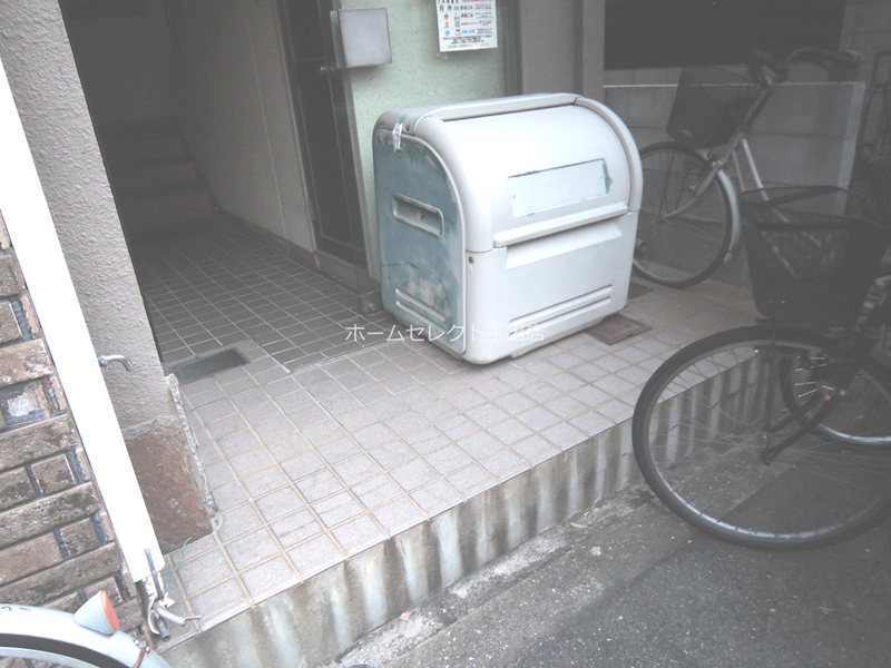 石神マンション エントランス