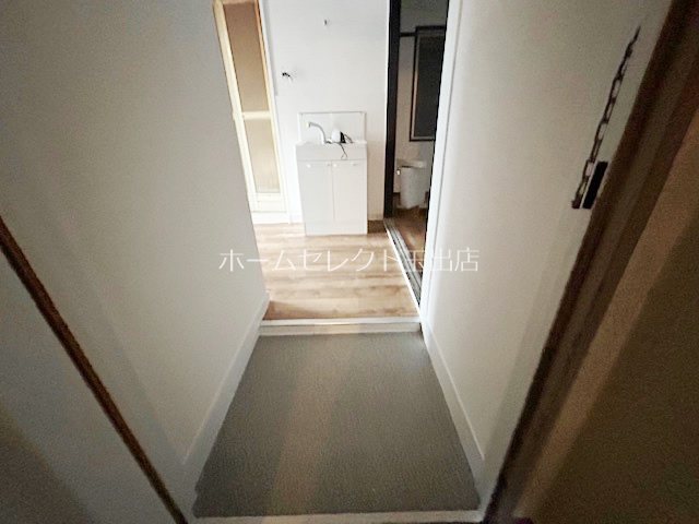 石神マンション 玄関