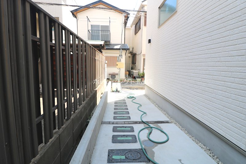 SERIRIA　COMFORT:ABIKO 庭