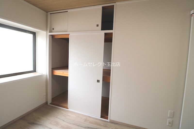 東粉浜1丁目テラスハウス. 収納