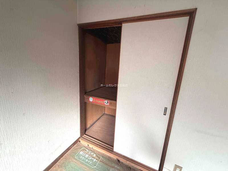 御崎1丁目テラスハウス 収納