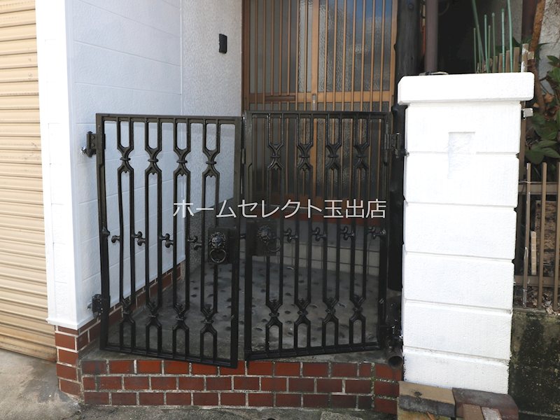 南津守4丁目駐車場付戸建 エントランス