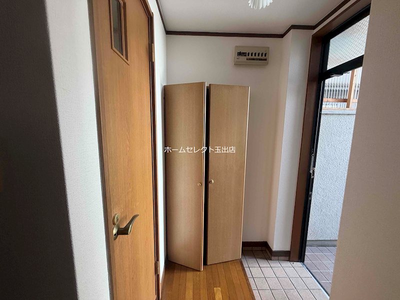サンライズ 玄関