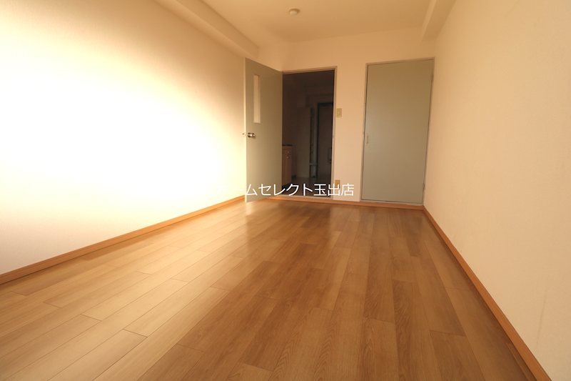 スカイハイツ中加賀屋 リビング