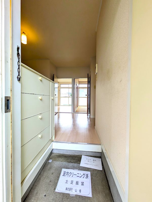 コーポ並木弐番館 玄関