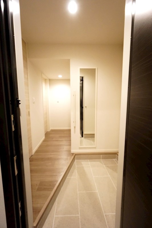 Y&amp;#39;s　Three 玄関