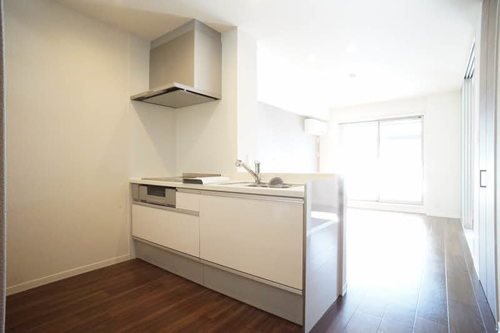 トワエモワ    キッチン