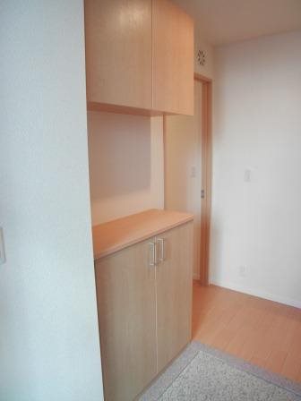 メゾンスリジエ 玄関