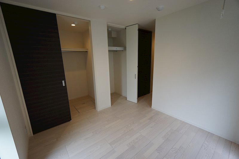 ウェストラヴィーヌ その他11