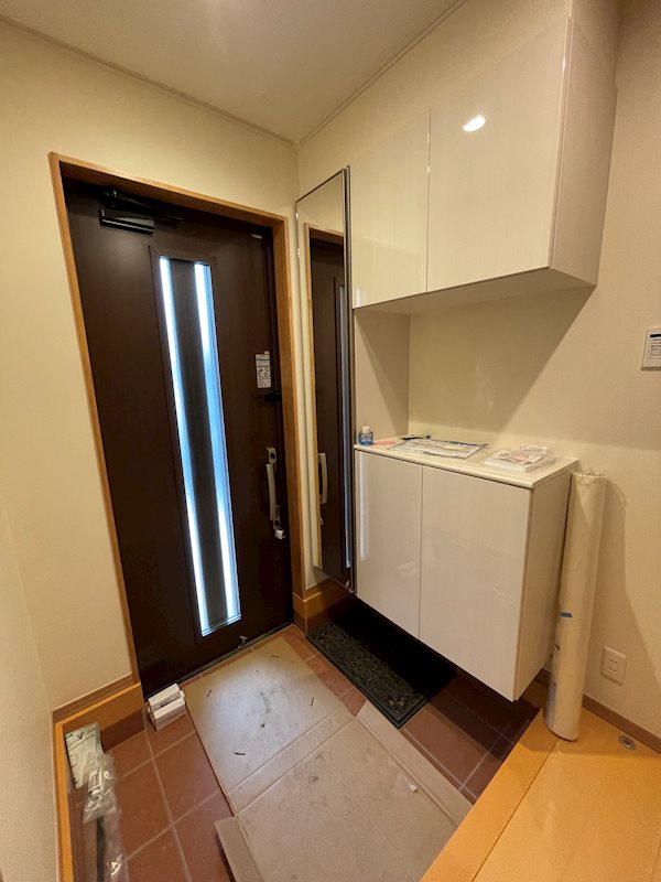 大間木テラスハウス 玄関