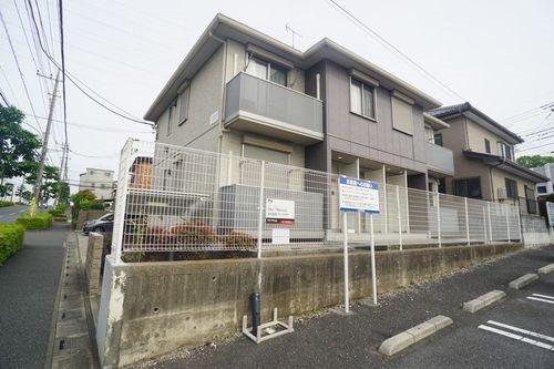 サンブレイス 202号室 外観
