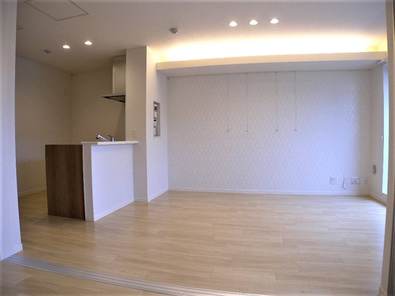 プルースⅡ   リビング