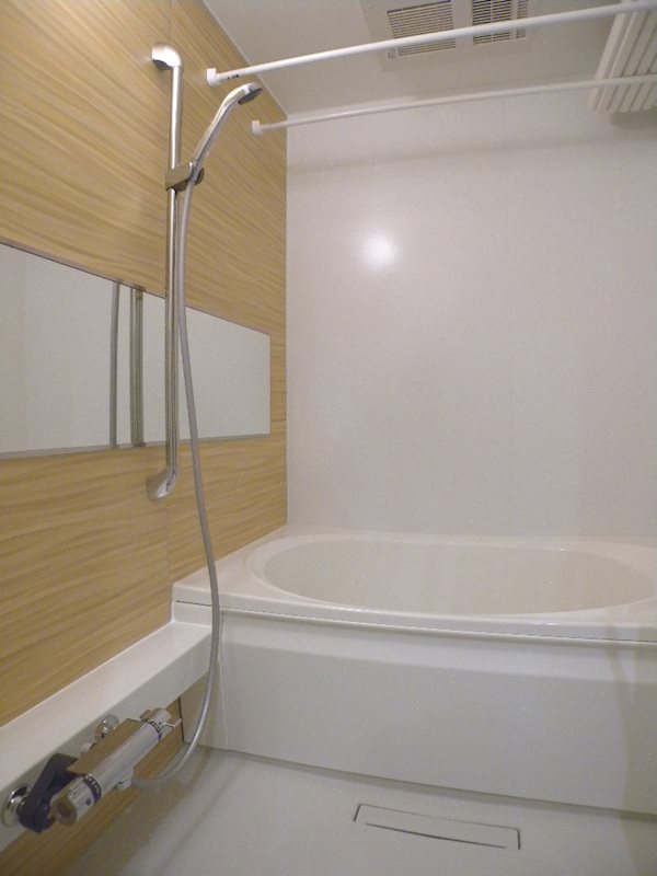 プルースⅡ   風呂画像