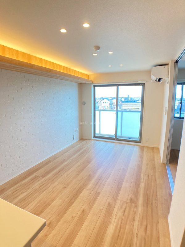 エペリ・メゾン リビング