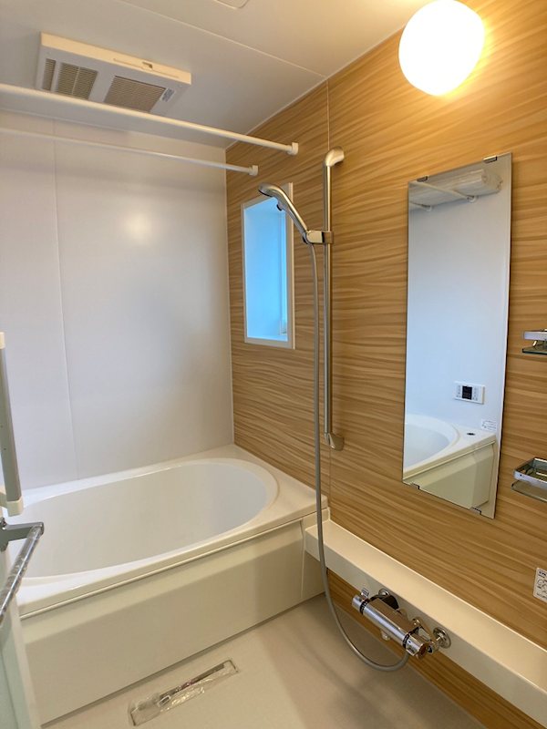 プリュネ 風呂画像