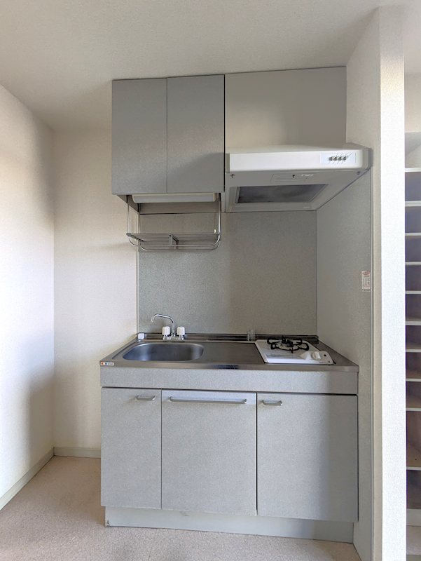 ヴィラガーデニアＢ キッチン