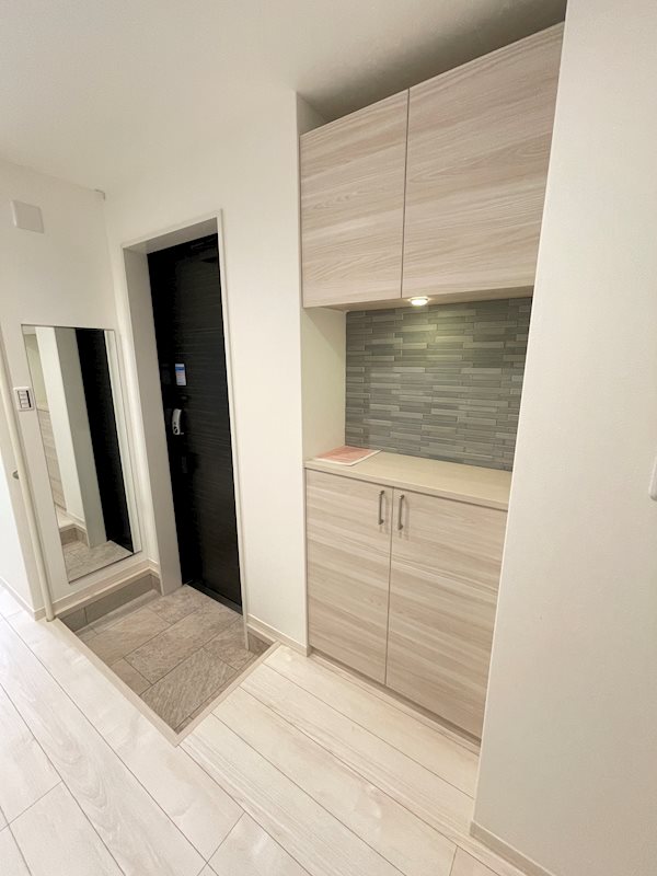 コンフォーザ南浦和 玄関