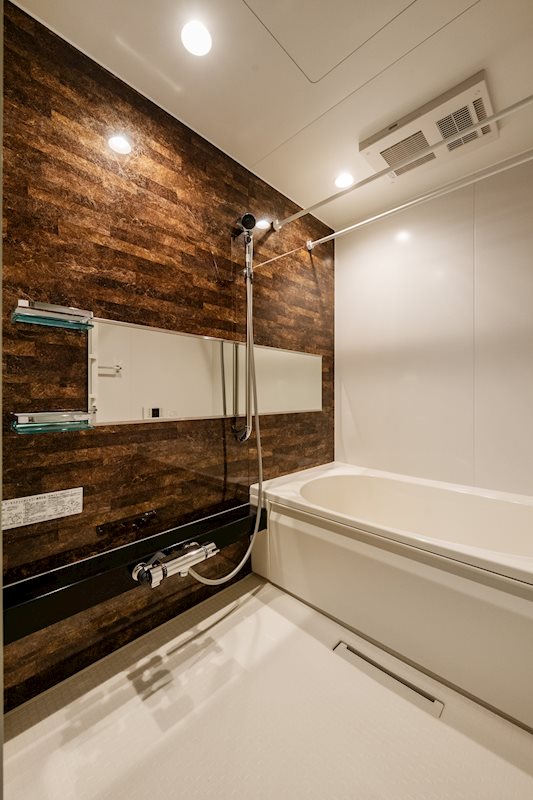 ウィズプラス浦和美園　ウエストC棟    風呂画像