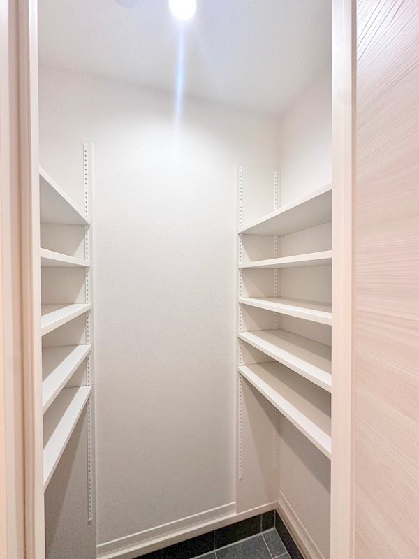 メゾン・フォンターナ その他4