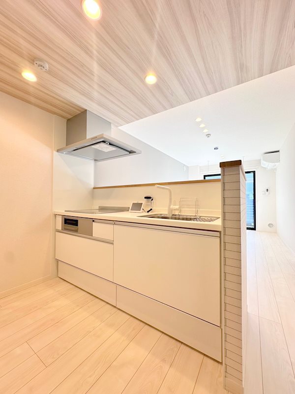 メゾン・フォンターナ キッチン