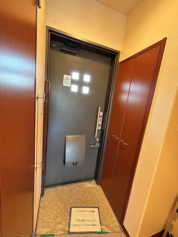 セレブONE  玄関