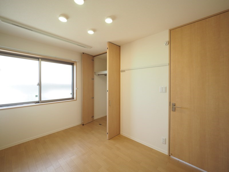 プルース ベッドルーム