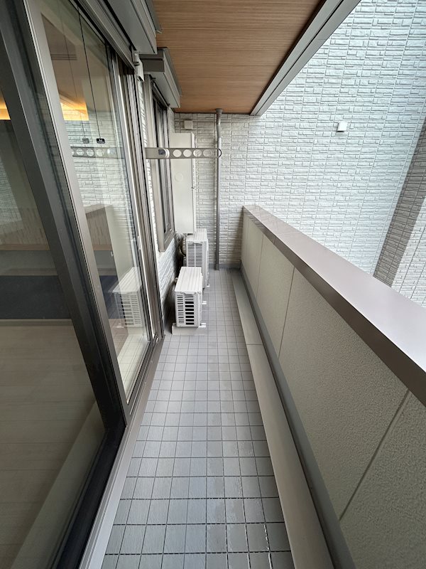 ウィズプラス浦和美園ウエストB棟  ベランダ