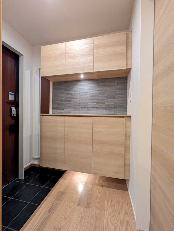 ウィズプラス東川口 玄関