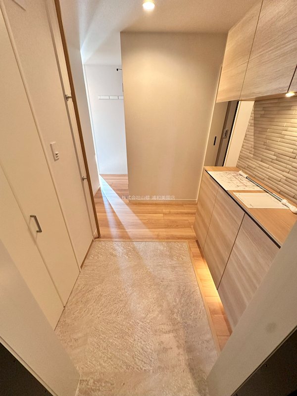 シモン イースト ミソノ 玄関