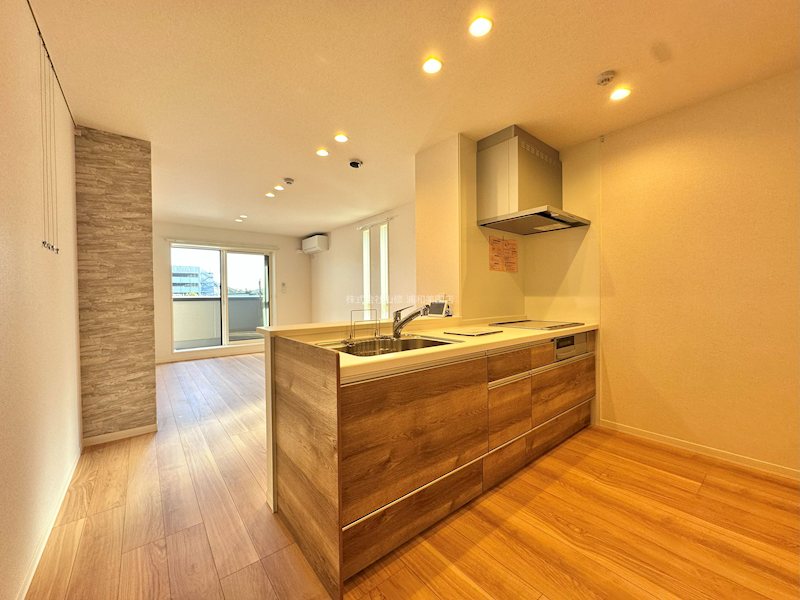 シモン イースト ミソノ その他7