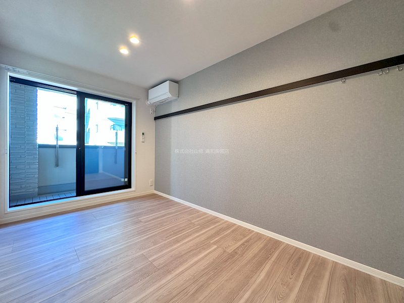 シモン イースト ミソノ その他3