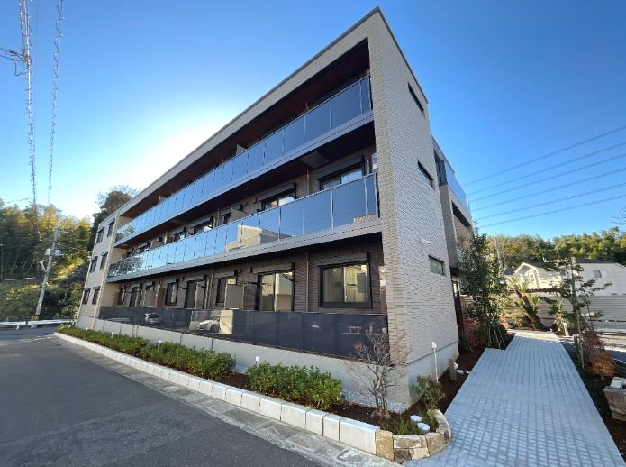 ラ　ベルヴィ 101号室 外観