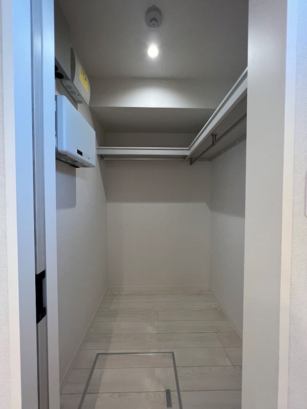 ラ　ベルヴィ その他3