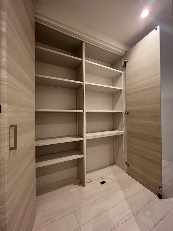 ラ　ベルヴィ その他5