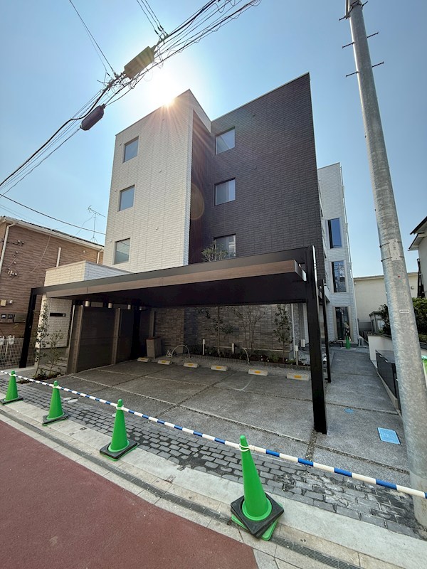 シャーメゾン55-1浦和 101号室 外観