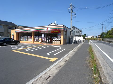 リヴィエールコートA コンビニ
