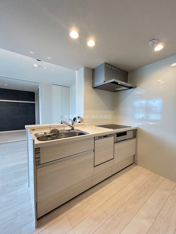 カムイ　チセ キッチン