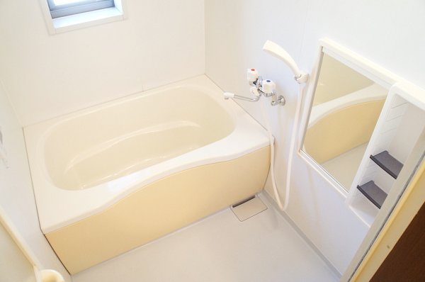 グランシード辻Ｄ【積水ハウス施工２ＬＤＫ♪】  風呂画像