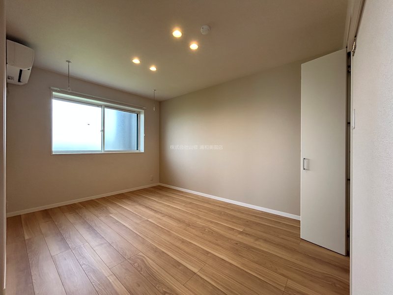 リヴァソーレ ベッドルーム