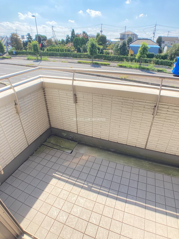 ラ・レーヌ美園 ベランダ
