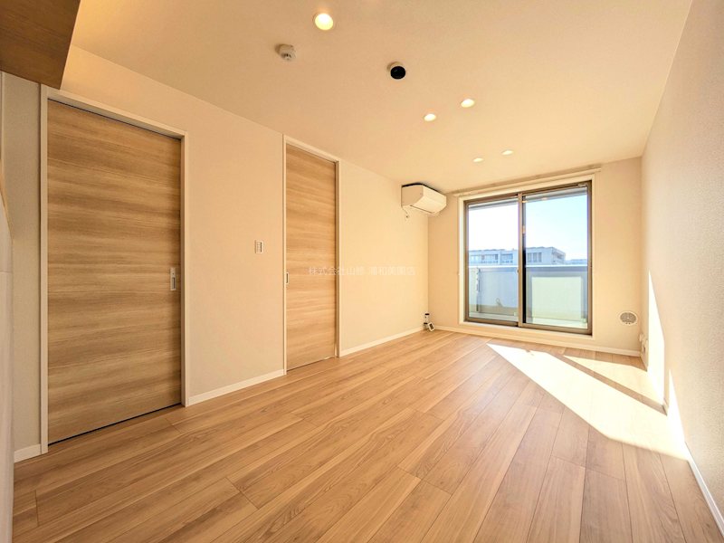 ジョイアスガード浦和美園 リビング