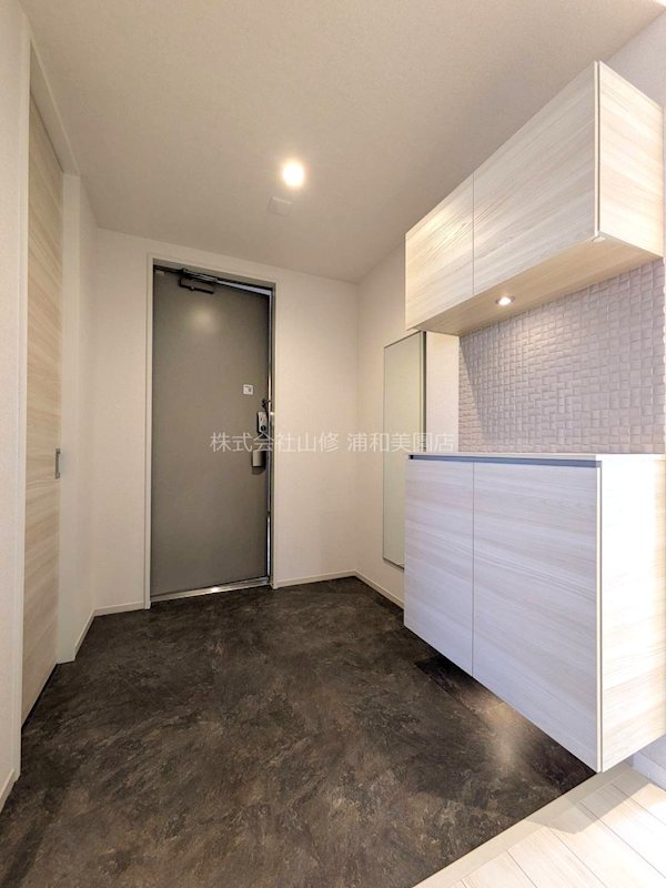 リリーフィア 玄関