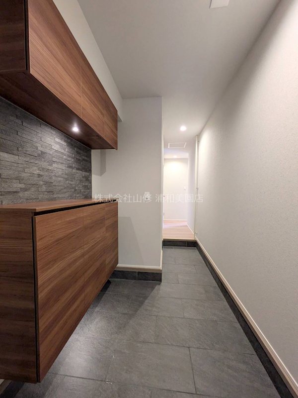 エルシエル 玄関