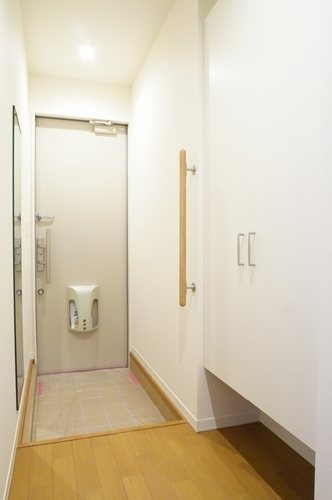 グリューネメイン 玄関